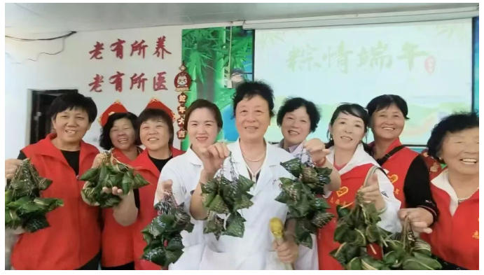 [第七届全国文明单位]景德镇老年大学：银龄映初心 让“窑火红”照亮志愿服务路