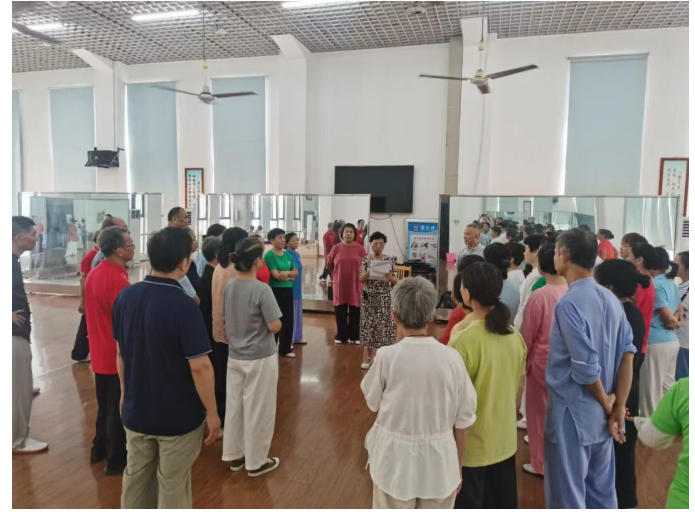 [第七届全国文明单位]思政微课点亮银发课堂——景德镇老年大学创新开展“课前十分钟”思政微课
