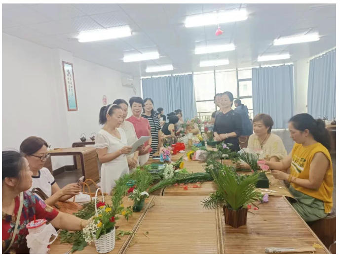 [第七届全国文明单位]思政微课点亮银发课堂——景德镇老年大学创新开展“课前十分钟”思政微课