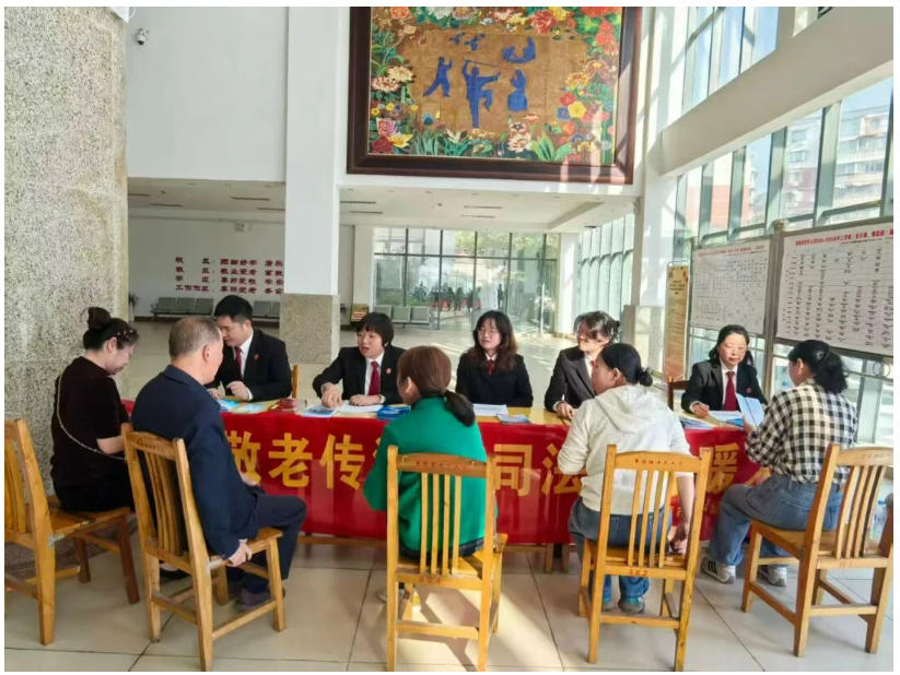 [第七届全国文明单位]景德镇老年大学开展重阳节“敬老爱老”系列活动 温情陪伴长者度佳节